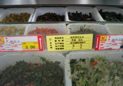 散裝食品“生日”難尋，食品安全如何保障？